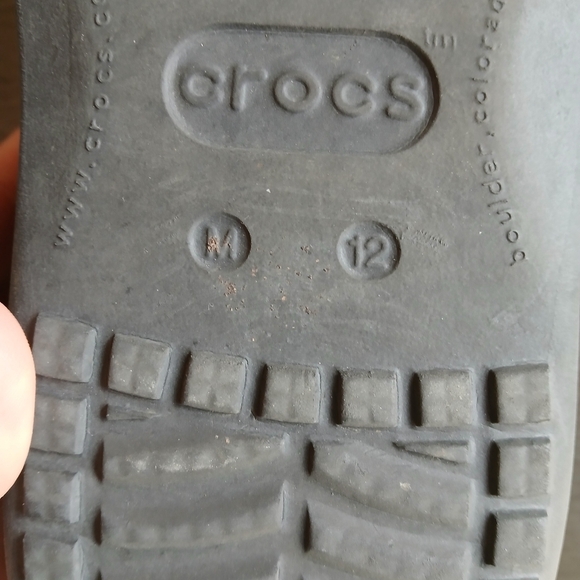 Mens Leather Crocs Slip Ons Size 12 Excellent Condition - Picture 6 of 6